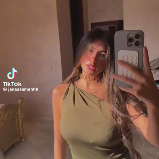 v1c044g50000d38r38nog65kdit5u8rg.mp4